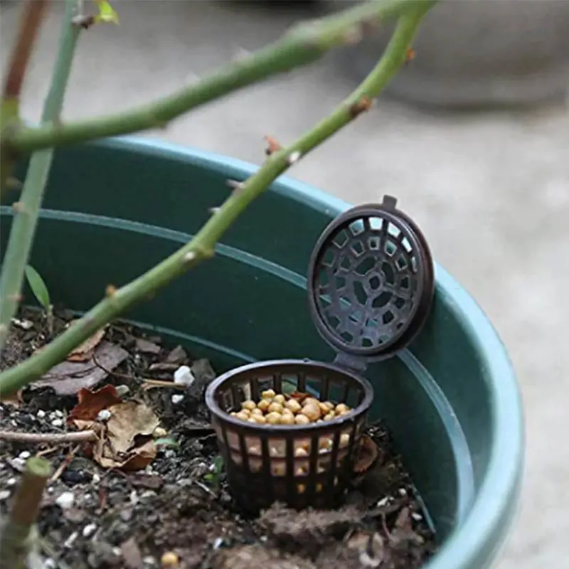 plastic fertilizer basket